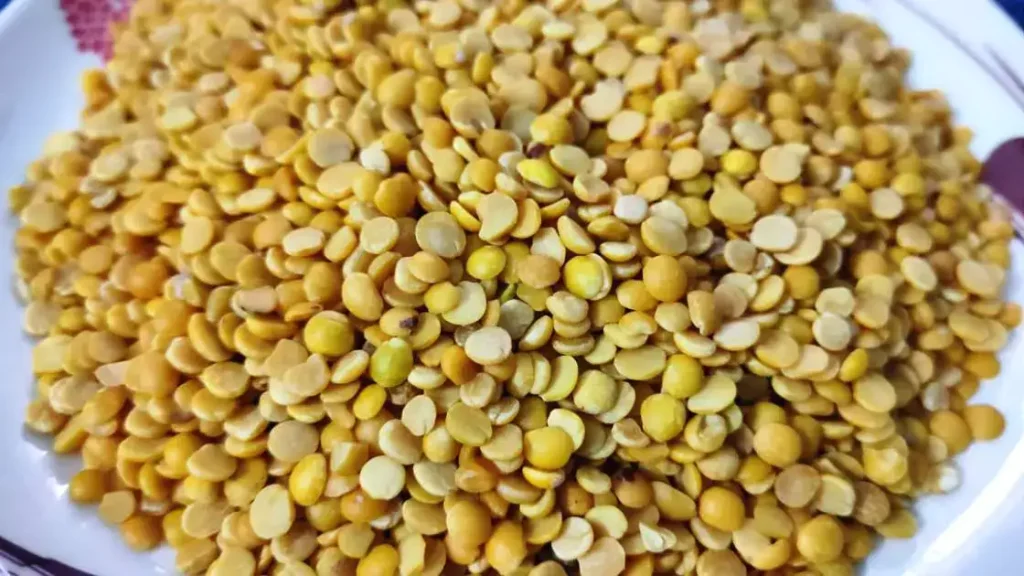 Toor-dal-in-Tamil